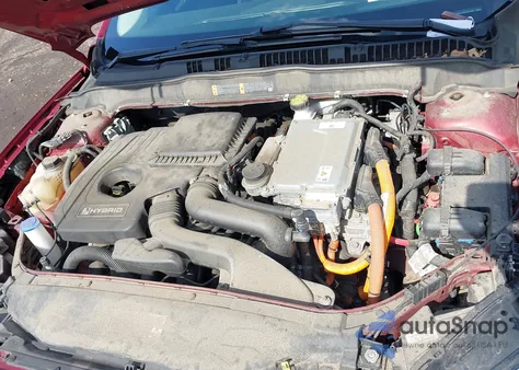 2019 Ford Fusion Hybrid Titanium из США, поврежденный, VIN 3FA6P0RU4KR257540